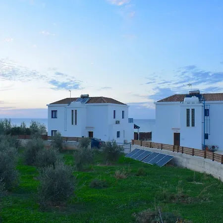 Villa Artemis Pomos