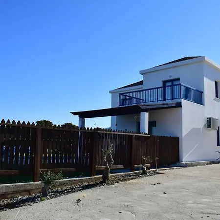 Villa Artemis *
